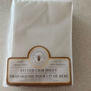 NWT Burt's Bees Baby White Fitted Crib Sheet